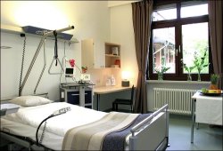 Patientenzimmer Brustimplantatwechsel Kassel